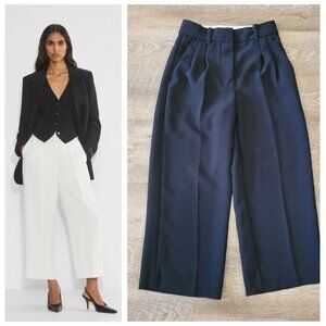 WILFRED | Aritzia The Effortless Pant Cropped Crepette | Sz. 00